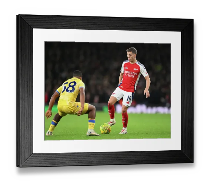 Framed Print : Arsenal v Crystal Palace - Carabao Cup Quarter Final Framed Print : Arsenal v Crystal Palace - Carabao Cup Quarter Final