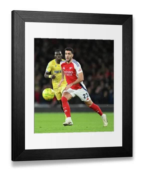 Framed Print : Arsenal v Crystal Palace - Carabao Cup Quarter Final