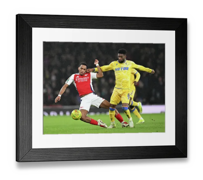 Framed Print : Arsenal v Crystal Palace - Carabao Cup Quarter Final