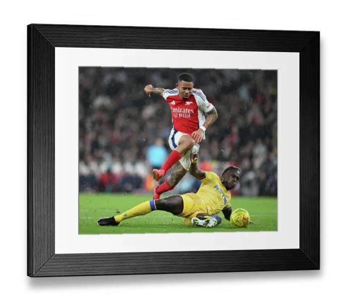 Framed Print : Arsenal v Crystal Palace - Carabao Cup Quarter Final Framed Print : Arsenal v Crystal Palace - Carabao Cup Quarter Final