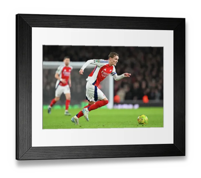 Framed Print : Arsenal v Crystal Palace - Carabao Cup Quarter Final Framed Print : Arsenal v Crystal Palace - Carabao Cup Quarter Final