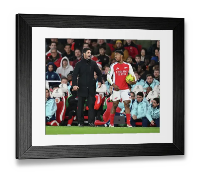 Framed Print : Arsenal v Crystal Palace - Carabao Cup Quarter Final Framed Print : Arsenal v Crystal Palace - Carabao Cup Quarter Final