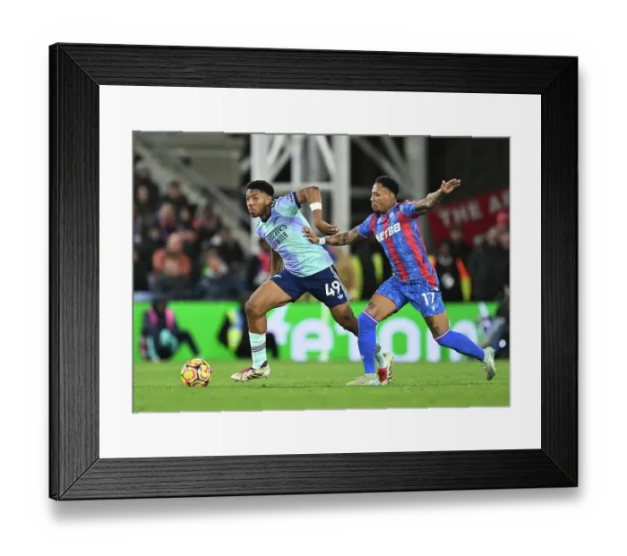 Framed Print : Crystal Palace FC v Arsenal FC - Premier League Framed Print : Crystal Palace FC v Arsenal FC - Premier League