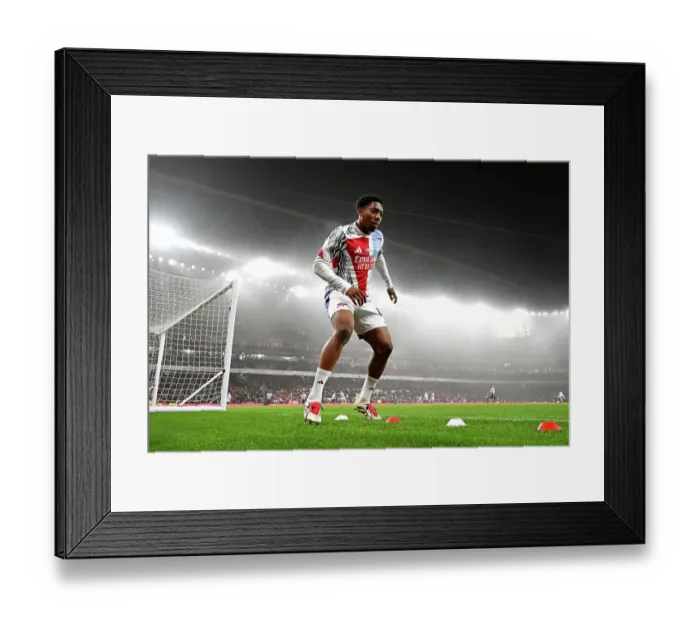 Framed Print : Arsenal FC v Ipswich Town FC - Premier League