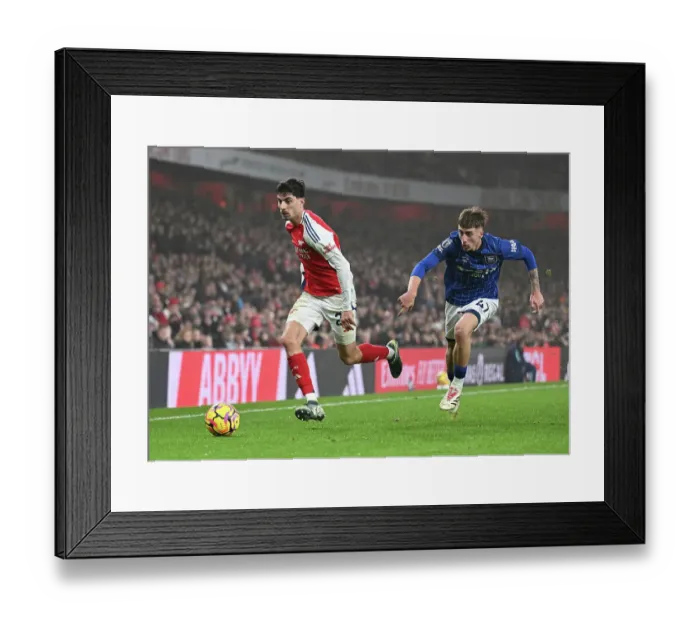 Framed Print : Arsenal FC v Ipswich Town FC - Premier League Framed Print : Arsenal FC v Ipswich Town FC - Premier League