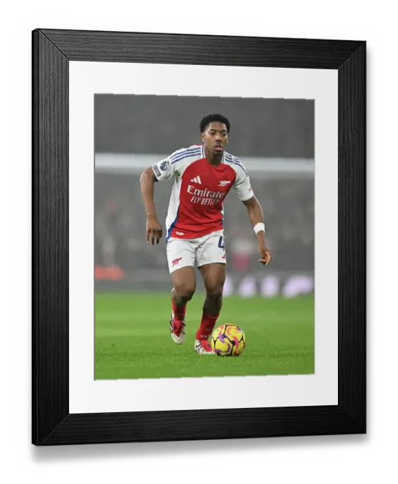 Framed Print : Arsenal FC v Ipswich Town FC - Premier League