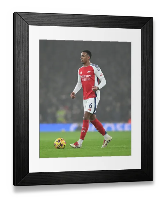 Framed Print : Arsenal FC v Ipswich Town FC - Premier League Framed Print : Arsenal FC v Ipswich Town FC - Premier League
