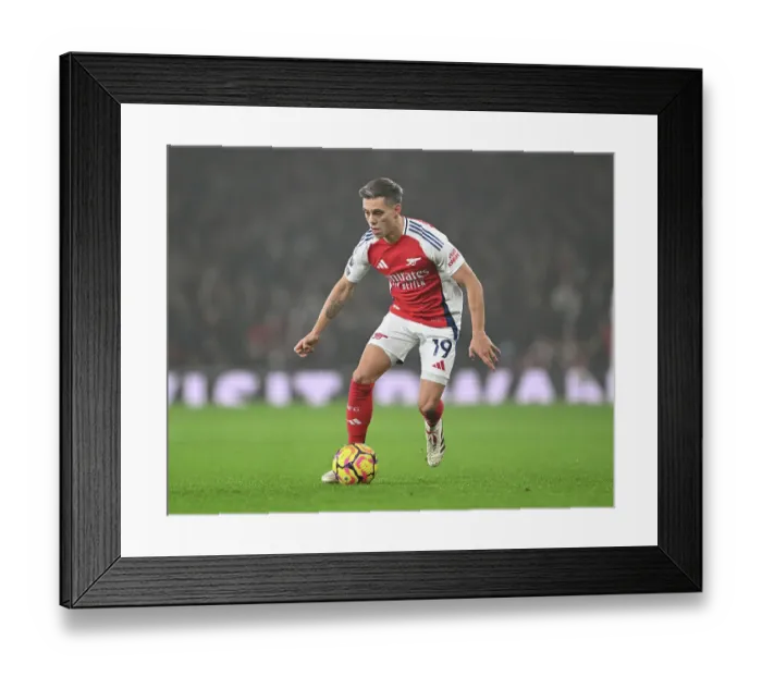 Framed Print : Arsenal FC v Ipswich Town FC - Premier League Framed Print : Arsenal FC v Ipswich Town FC - Premier League