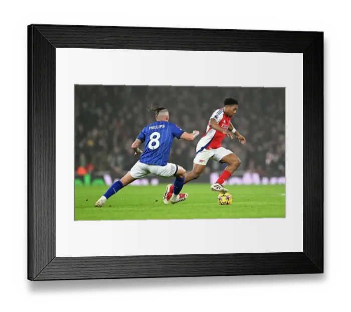 Framed Print : Arsenal FC v Ipswich Town FC - Premier League