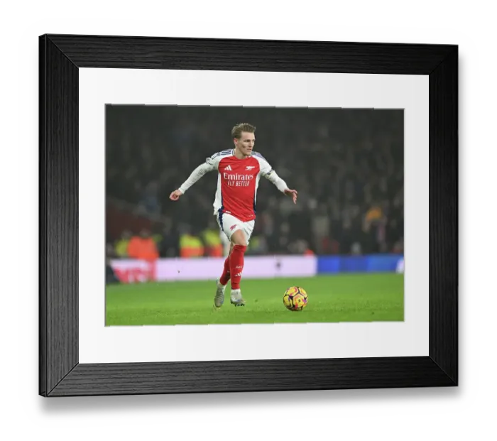 Framed Print : Arsenal FC v Ipswich Town FC - Premier League Framed Print : Arsenal FC v Ipswich Town FC - Premier League