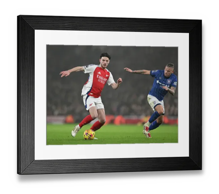 Framed Print : Arsenal FC v Ipswich Town FC - Premier League