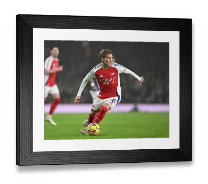 Framed Print : Arsenal FC v Ipswich Town FC - Premier League
