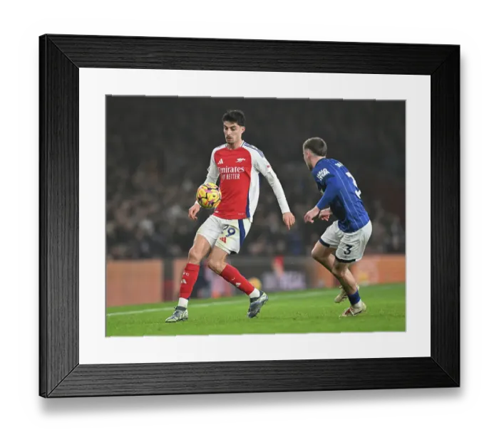Framed Print : Arsenal FC v Ipswich Town FC - Premier League Framed Print : Arsenal FC v Ipswich Town FC - Premier League