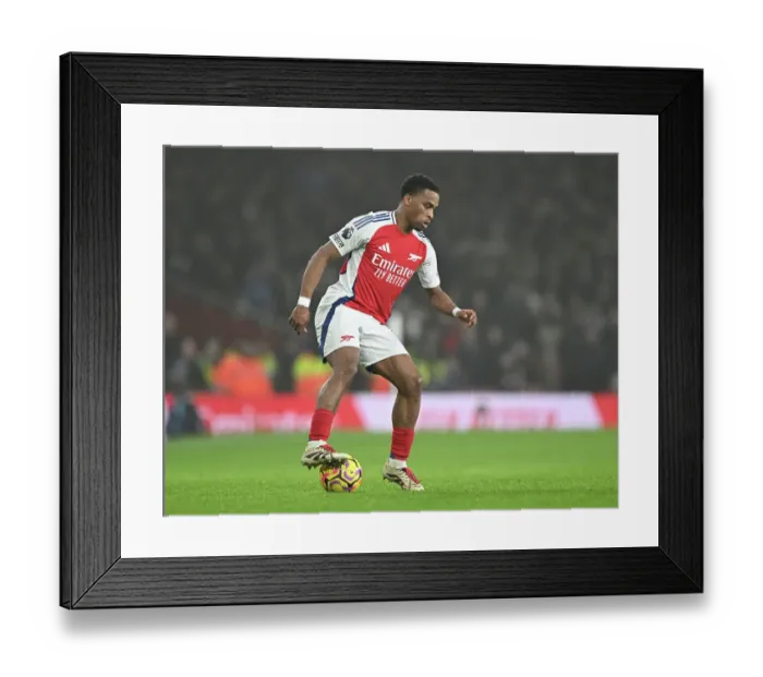 Framed Print : Arsenal FC v Ipswich Town FC - Premier League Framed Print : Arsenal FC v Ipswich Town FC - Premier League