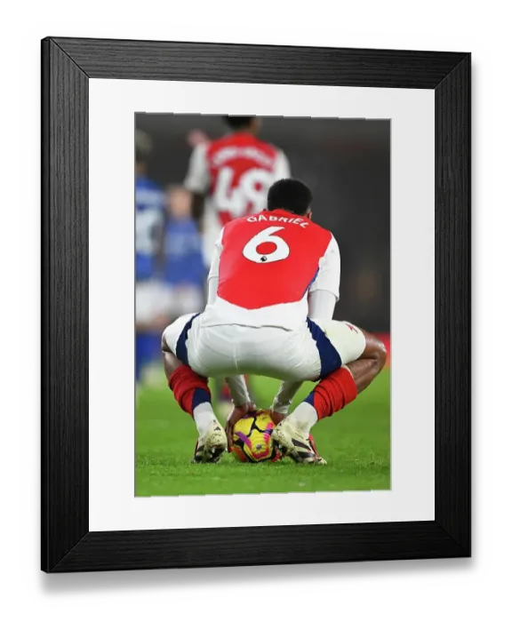 Framed Print : Arsenal FC v Ipswich Town FC - Premier League Framed Print : Arsenal FC v Ipswich Town FC - Premier League