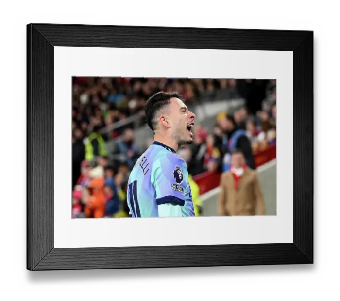 Framed Print : Brentford FC v Arsenal FC - Premier League Framed Print : Brentford FC v Arsenal FC - Premier League
