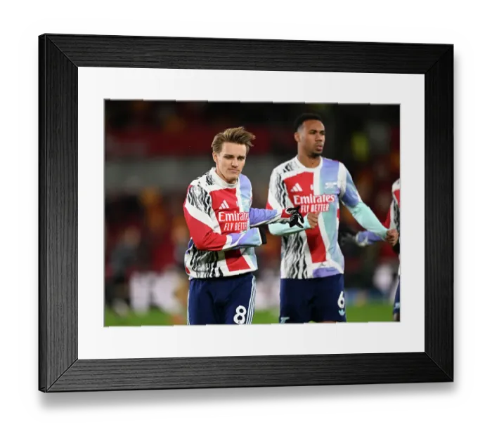 Framed Print : Brentford FC v Arsenal FC - Premier League Framed Print : Brentford FC v Arsenal FC - Premier League