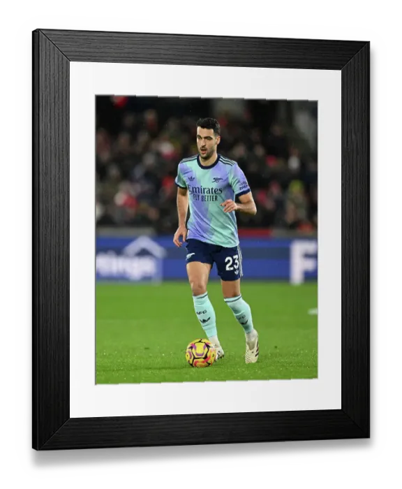 Framed Print : Brentford FC v Arsenal FC - Premier League