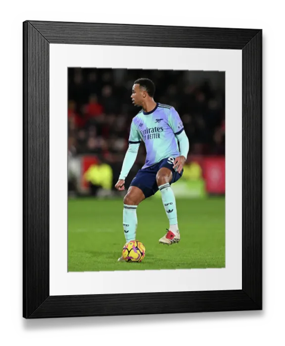 Framed Print : Brentford FC v Arsenal FC - Premier League