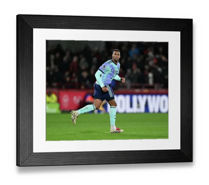 Framed Print : Brentford FC v Arsenal FC - Premier League