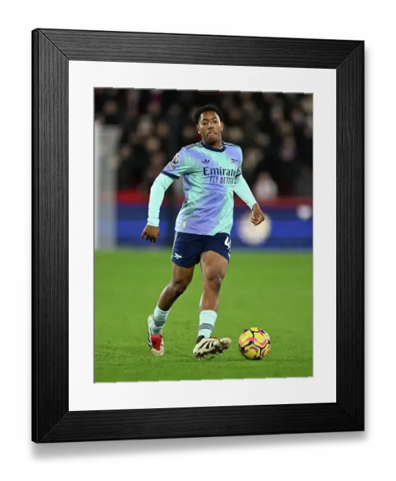 Framed Print : Brentford FC v Arsenal FC - Premier League