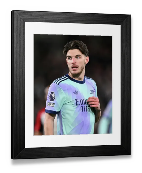 Framed Print : Brentford FC v Arsenal FC - Premier League
