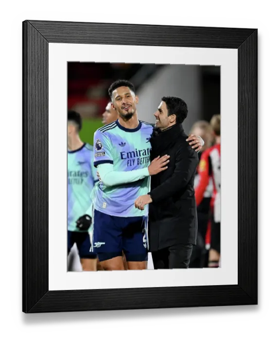 Framed Print : Brentford FC v Arsenal FC - Premier League