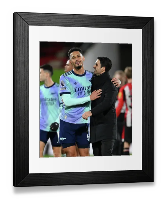 Framed Print : Brentford FC v Arsenal FC - Premier League