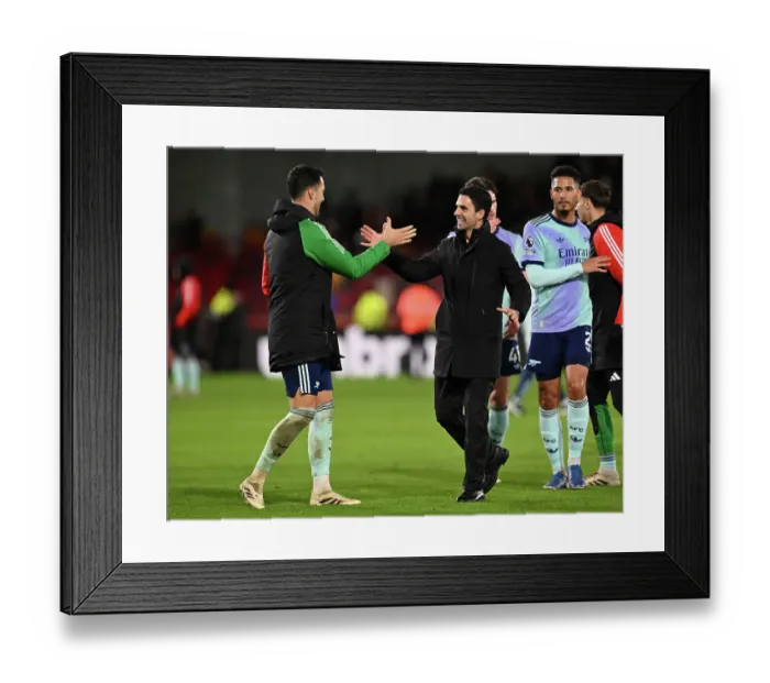 Framed Print : Brentford FC v Arsenal FC - Premier League Framed Print : Brentford FC v Arsenal FC - Premier League