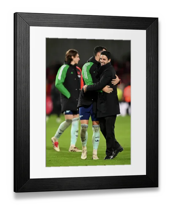 Framed Print : Brentford FC v Arsenal FC - Premier League Framed Print : Brentford FC v Arsenal FC - Premier League