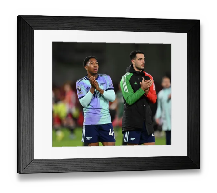 Framed Print : Brentford FC v Arsenal FC - Premier League Framed Print : Brentford FC v Arsenal FC - Premier League