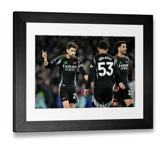 Framed Print : Brighton & Hove Albion FC v Arsenal FC - Premier League Framed Print : Brighton & Hove Albion FC v Arsenal FC - Premier League