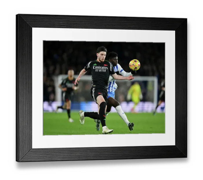 Framed Print : Brighton & Hove Albion FC v Arsenal FC - Premier League