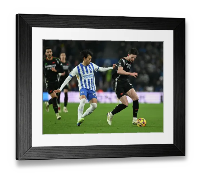 Framed Print : Brighton & Hove Albion FC v Arsenal FC - Premier League