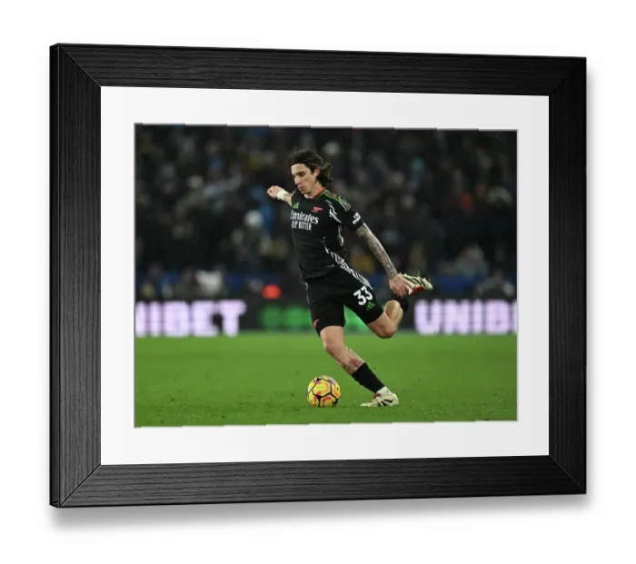 Framed Print : Brighton & Hove Albion FC v Arsenal FC - Premier League Brighton & Hove Albion FC v Arsenal FC - Premier League