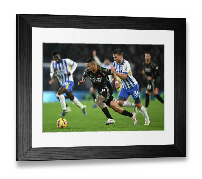 Framed Print : Brighton & Hove Albion FC v Arsenal FC - Premier League