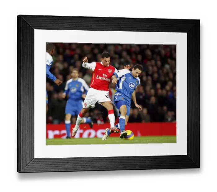 Framed Print : Jeremie Aliadiere (Arsenal) Josip Skoko (Wigan)