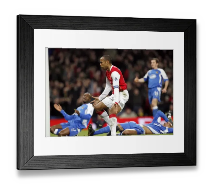 Framed Print : Thierry Henry watches the ball go into the net for Arsenals 1st goal Framed Print : Thierry Henry watches the ball go into the net for Arsenals 1st goal