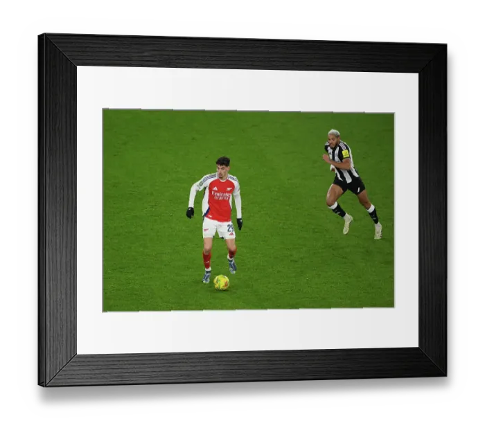 Framed Print : Arsenal v Newcastle United - Carabao Cup Semi Final First Leg