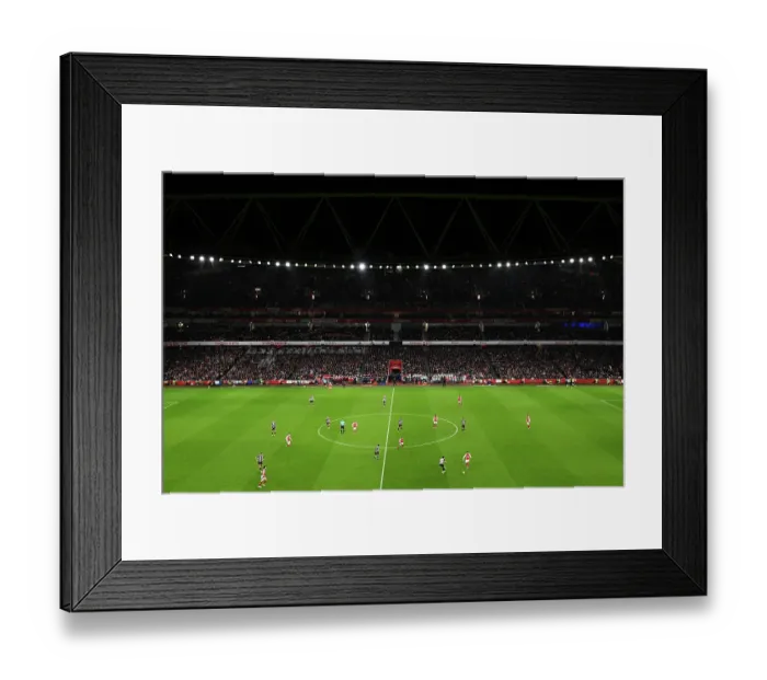 Framed Print : Arsenal v Newcastle United - Carabao Cup Semi Final First Leg Framed Print : Arsenal v Newcastle United - Carabao Cup Semi Final First Leg