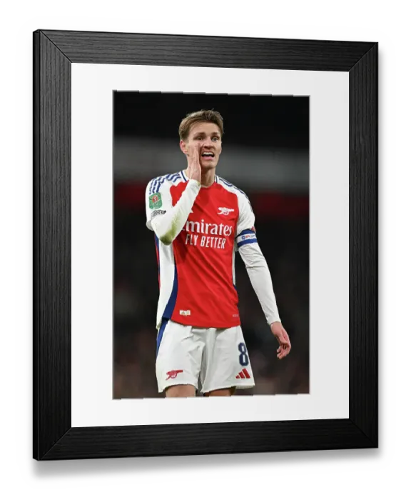 Framed Print : Arsenal v Newcastle United - Carabao Cup Semi Final First Leg Framed Print : Arsenal v Newcastle United - Carabao Cup Semi Final First Leg