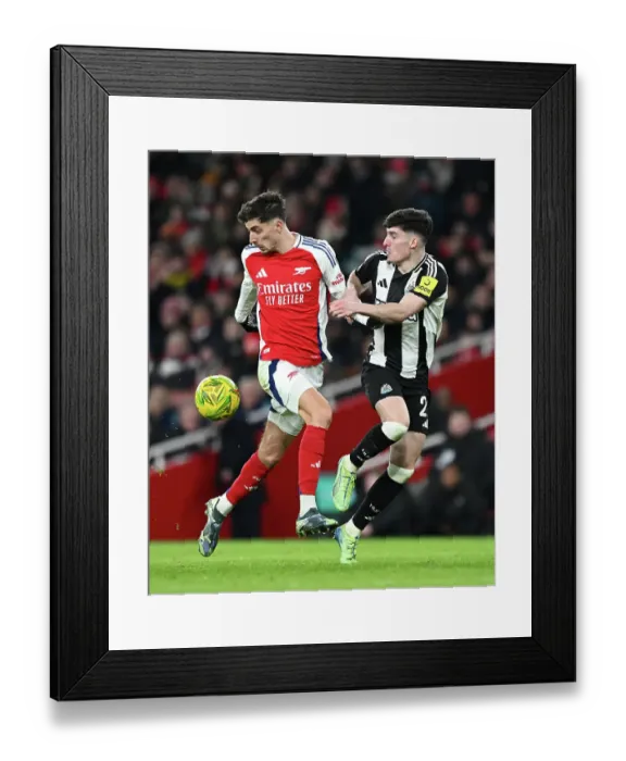 Framed Print : Arsenal v Newcastle United - Carabao Cup Semi Final First Leg Framed Print : Arsenal v Newcastle United - Carabao Cup Semi Final First Leg