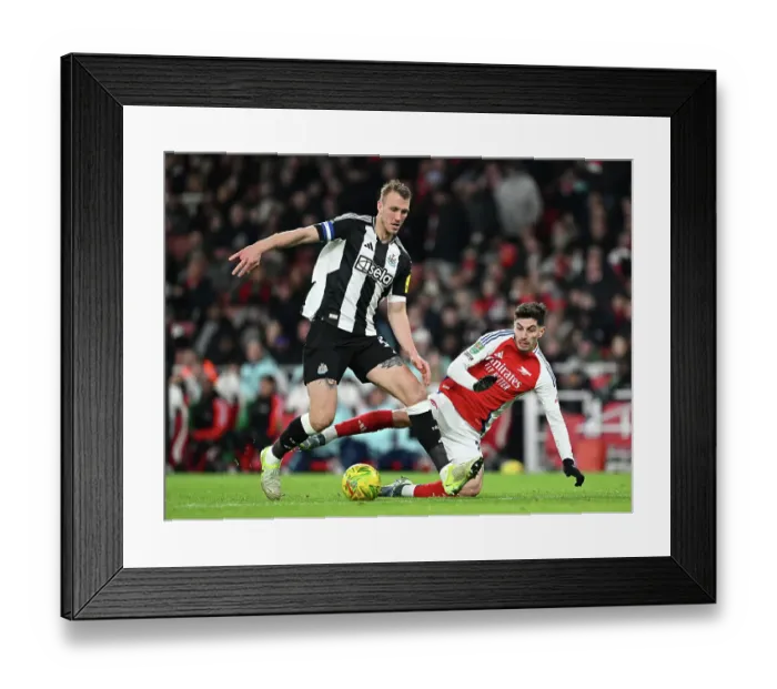 Framed Print : Arsenal v Newcastle United - Carabao Cup Semi Final First Leg
