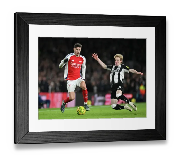 Framed Print : Arsenal v Newcastle United - Carabao Cup Semi Final First Leg