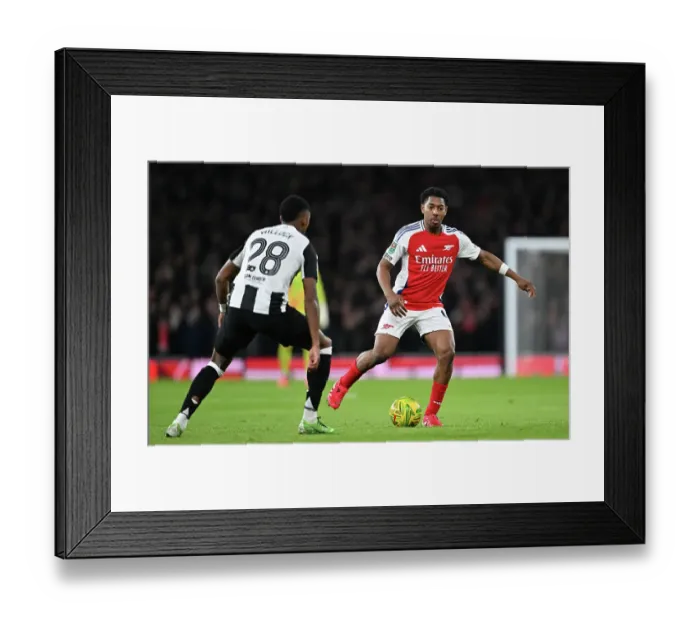 Framed Print : Arsenal v Newcastle United - Carabao Cup Semi Final First Leg Framed Print : Arsenal v Newcastle United - Carabao Cup Semi Final First Leg