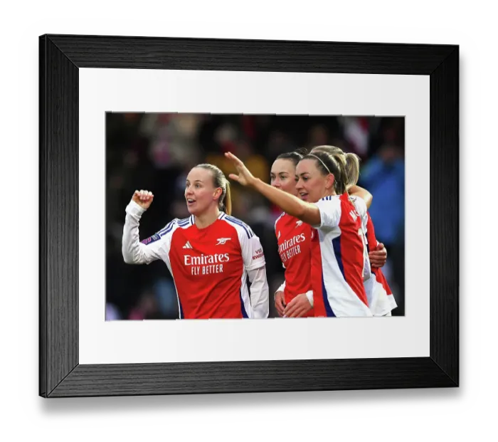 Framed Print : Arsenal FC v Crystal Palace - Barclays Women's Super League Framed Print : Arsenal FC v Crystal Palace - Barclays Women's Super League