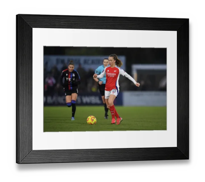 Framed Print : Arsenal FC v Crystal Palace - Barclays Women's Super League