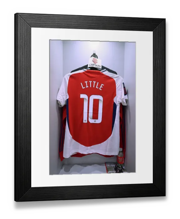Framed Print : Arsenal FC v Crystal Palace - Barclays Women's Super League Framed Print : Arsenal FC v Crystal Palace - Barclays Women's Super League