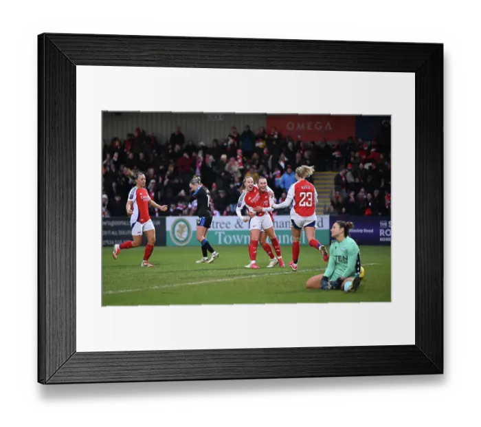 Framed Print : Arsenal FC v Crystal Palace - Barclays Women's Super League