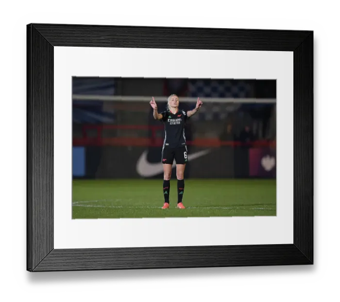 Framed Print : Brighton & Hove Albion v Arsenal - Subway Women's League Cup Brighton & Hove Albion v Arsenal - Subway Women's League Cup